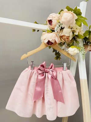 Τουτου φουστα τουλινη σε dusty pink χρώμα με φιόγκο.